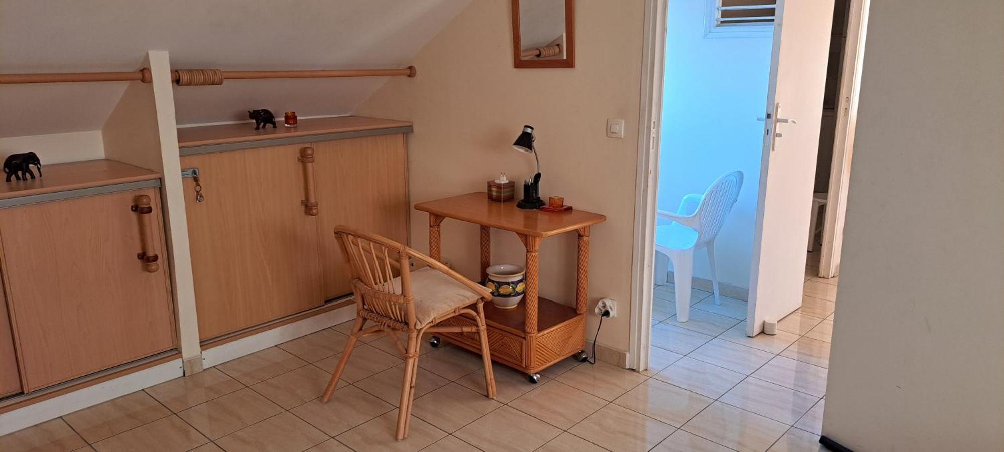 Logement Spacieux Deux Pieces A Baie Mahault Exterior foto