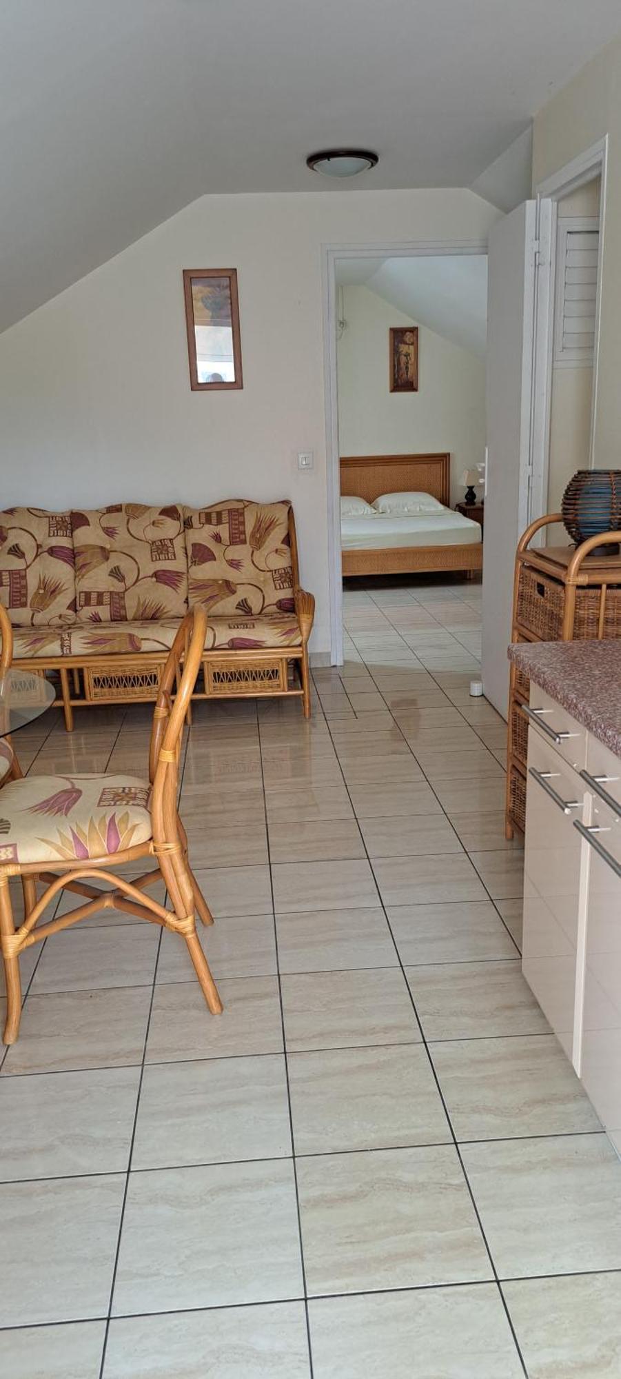 Logement Spacieux Deux Pieces A Baie Mahault Exterior foto