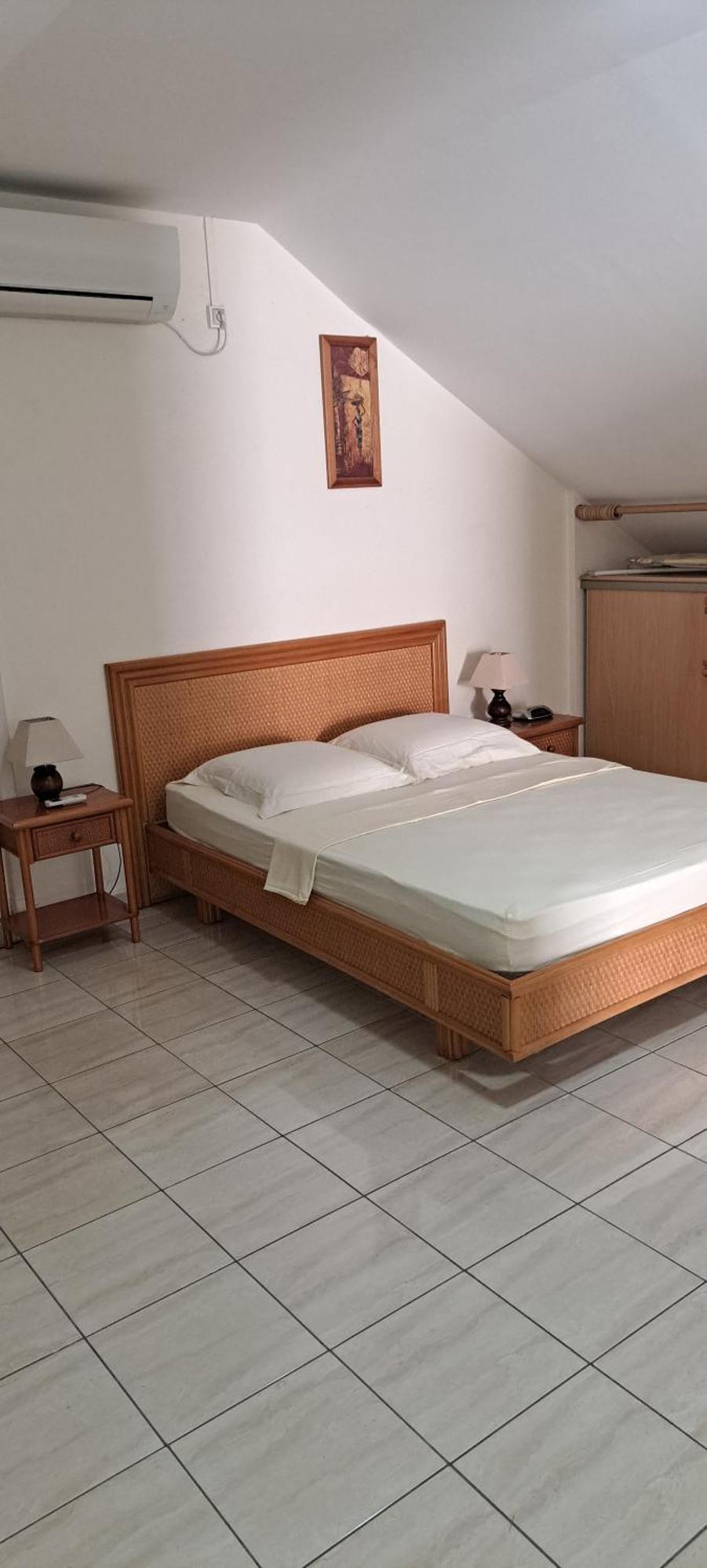 Logement Spacieux Deux Pieces A Baie Mahault Exterior foto